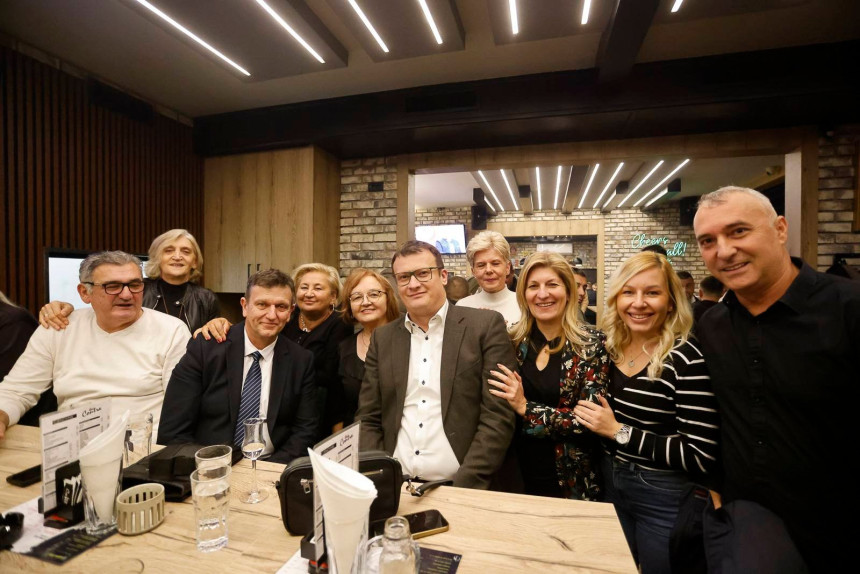 Visoki funkcioneri SDS-a posjetili opštinske odbore