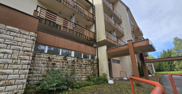 Raspada se hotel za koji Vlada Srpske daje 20 miliona KM