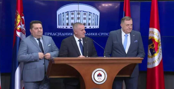 Produžene mjere zabrane Viškoviću, Dodiku i Stevandiću