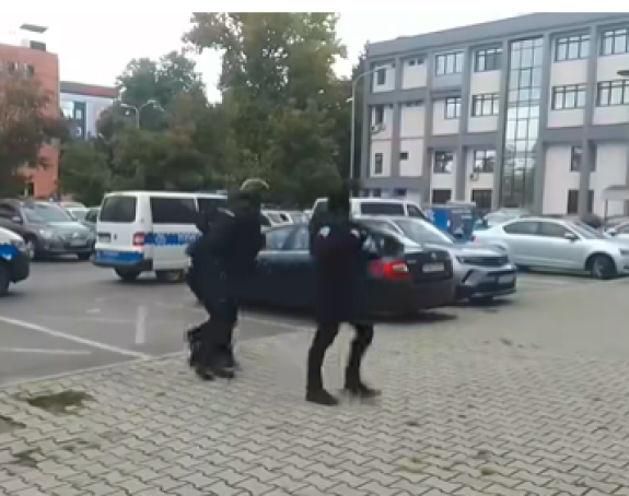 Savjetnik direktora policije i njegovi sinovi idu u pritvor