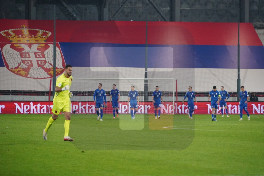 Фудбалери Србије поражени од Албаније у Лесковцу