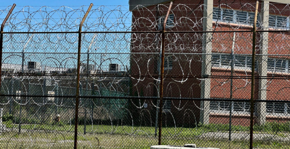 Ubijen pjevač u zatvoru: Presječena mu vratna arterija