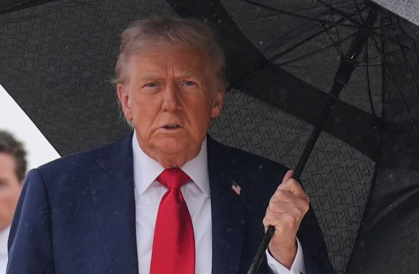 Tramp stigao u Izrael, dočekali ga Netanjahu i Hercog