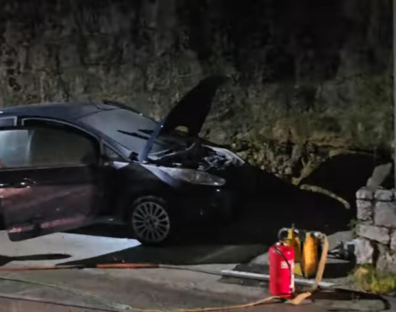 Požar izbio unutar automobila Nebojše Vukanovića
