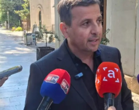 Vukanović tvrdi da je požar na vozilu podmetnut