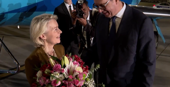 Fon der Lajen u zvaničnoj poseti BG, dočekao je Vučić