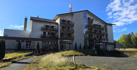 Vlada raspisala konkurs skrojen za „Monument“