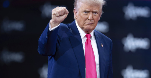 Tramp bi mogao da preseli utakmice SP u fudbalu iz Bostona