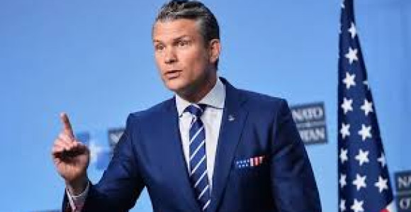 Avion američkog ministra odbrane prinudno sletio