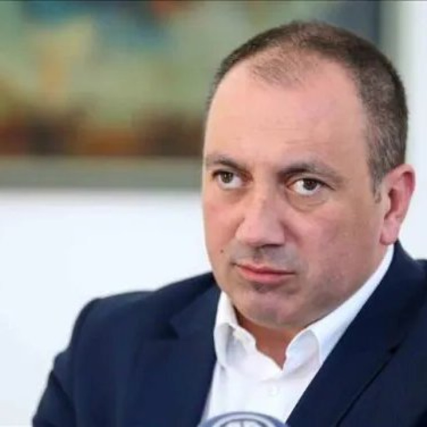 Pravni haos u Srpskoj: Ne zna se ko pije a ko plaća