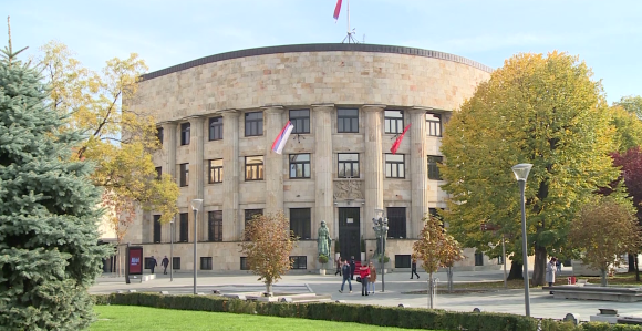 Šta je cilj vlasti: Još veća pravna i politička kriza?