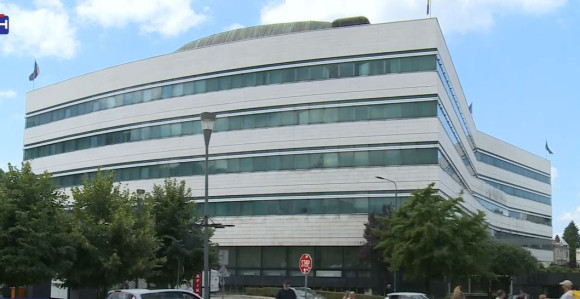 Zašto državni službenici u BiH napuštaju posao?