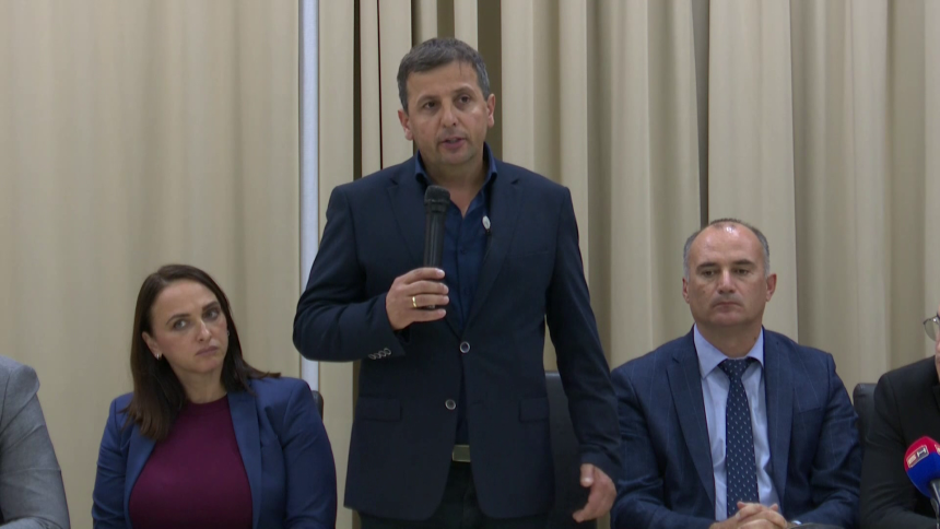 Dodik sprema da preda Srpsku samo da spasi sebe