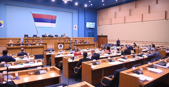 Dr Blagojević: "Narodna skupština donijela još jednu neustavnu odluku"