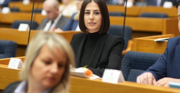 O izdaji priča čovjek koji je spreman sve prodati zbog sebe