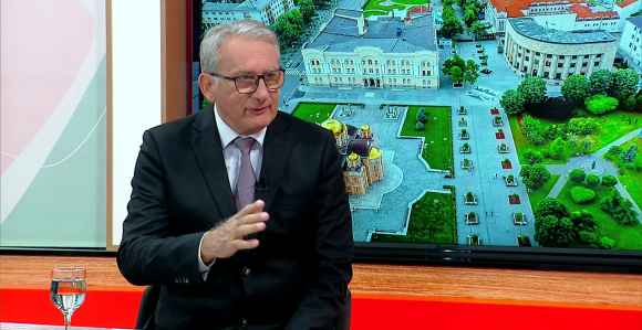 Građani imaju izbor između propasti i prosperiteta