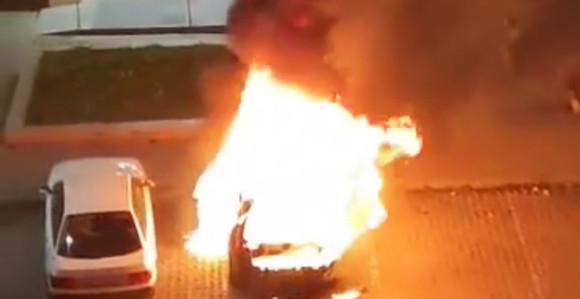 Kada se politika i interesi umiješaju u porodicu onda se i zetu pali auto?!