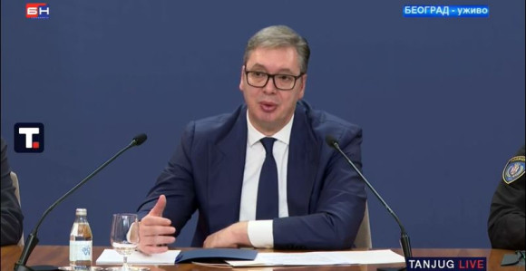 Vučić: Užasan teroristički napad ispred Narodne skupštine