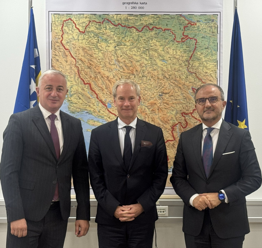 Отворен разговор о изазовима на европском путу