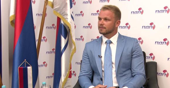 “Вријеђање на рачун изгледа није снага, већ слабост”