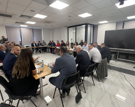 Треба дићи глас против поскупљења мрежарине од 46%