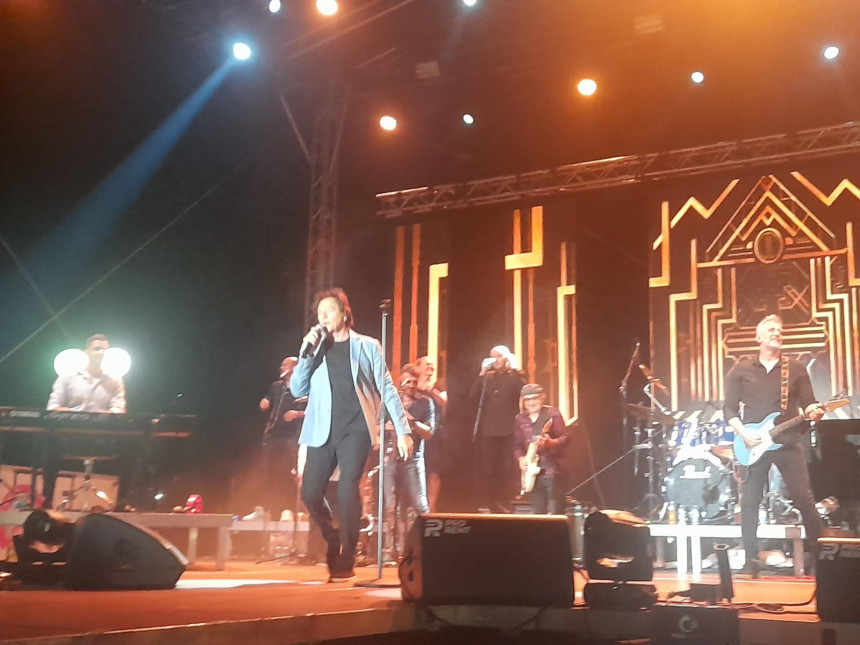 Здравко Чолић открио да ли жели да постане дјед