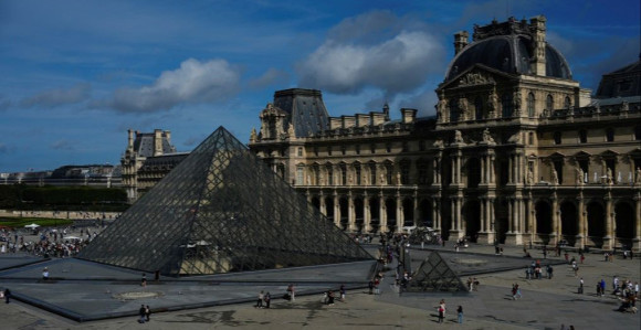 Luvr prebacio dio najvrednijeg nakita u banku