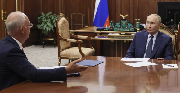 Putin po izaslaniku u SAD poslao posebne čokoladice