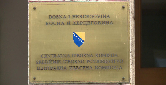 CIK-u stigla žalba: Pomjeraju li se prijevremeni izbori?