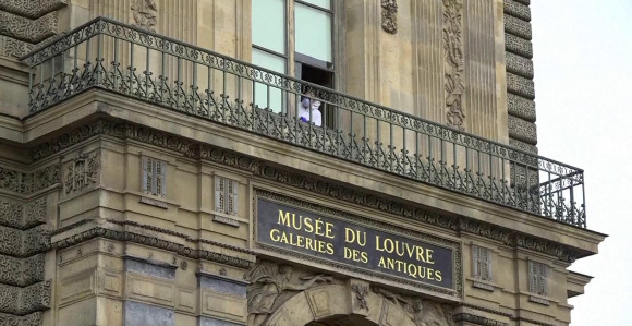 Kluni: Pljačka u Luvru bila kul, ali ujedno i strašna