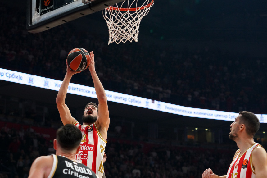 Звезда уписала пету побједу у низу, Асвел пао у другој четвртини