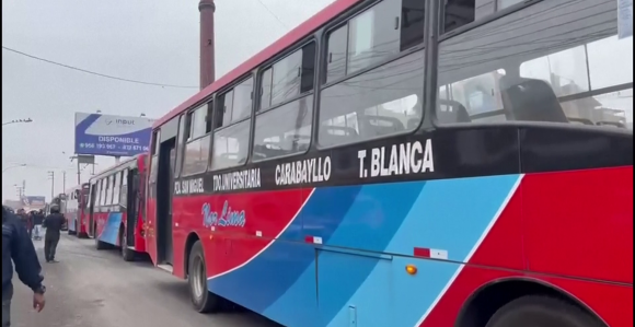 Žena pokušala da otme autobus vičući "Alahu akbar"