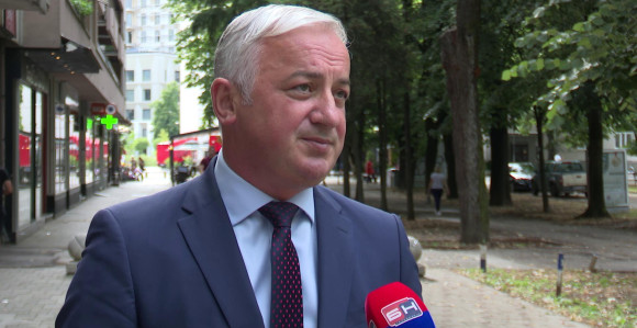 Žali bože sluđivanja naroda i izgubljenog vremena