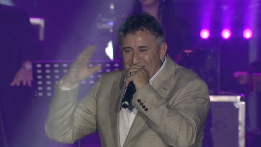 Pjevač deportovan iz Švedske, nastupi propali