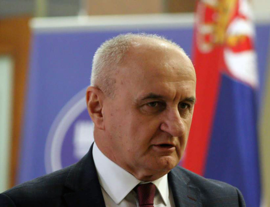 Socijalisti tvrde da Petar Đokić zbog privatnih obaveza večeras nije planirao dolazak u Ugljevik