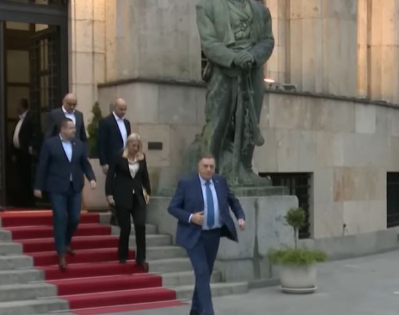 Грађани изгубили годину дана - власт се бавила дизањем тензија