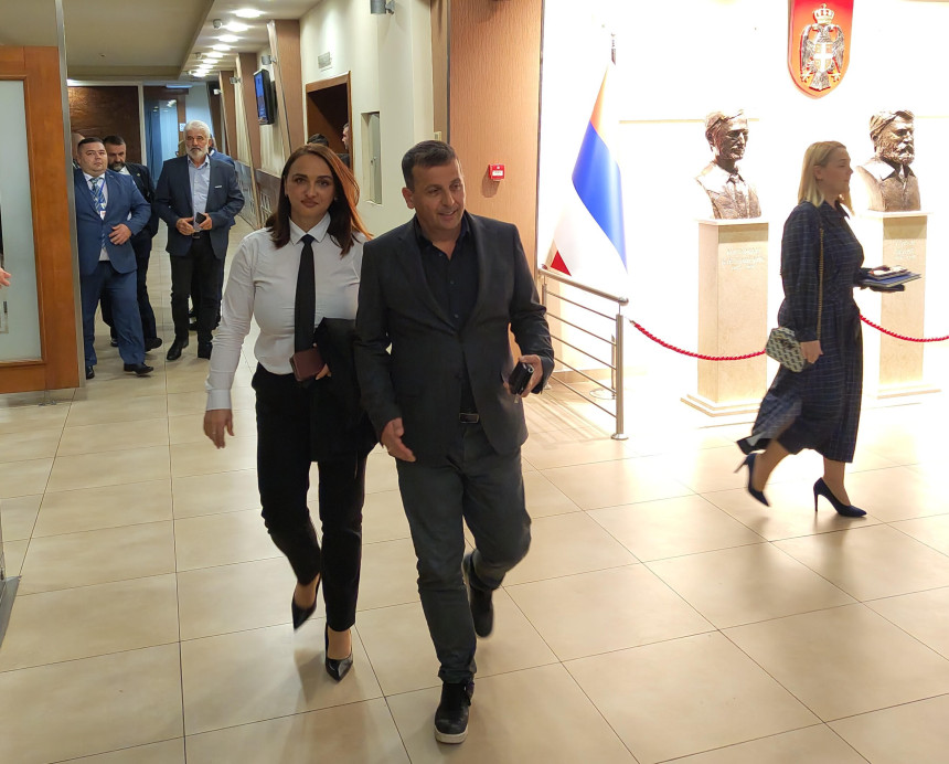 Stevandiću ponovo meta Vukanović u NSRS (VIDEO)