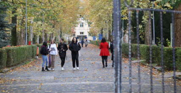 Zašto su studenti, profesori i ANURS nijemi na stanje u RS