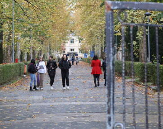 Zašto su studenti, profesori i ANURS nijemi na stanje u RS