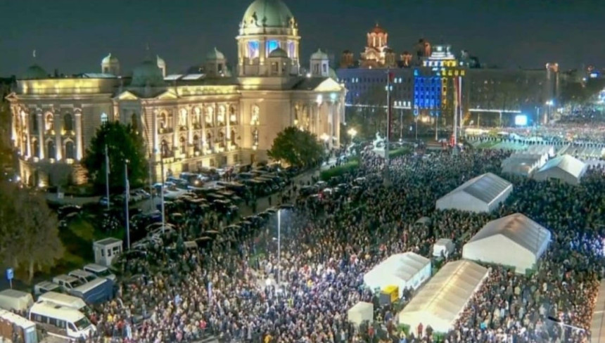 Veliki skup podrške ispred Narodne Skupštine Srbije