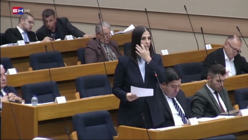 Kako vladajući izvlače novac to nema nigdje (VIDEO)