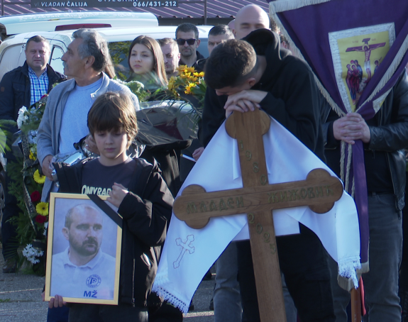 Bijeljina: Mladen Žižović sahranjen na Gradskom groblju