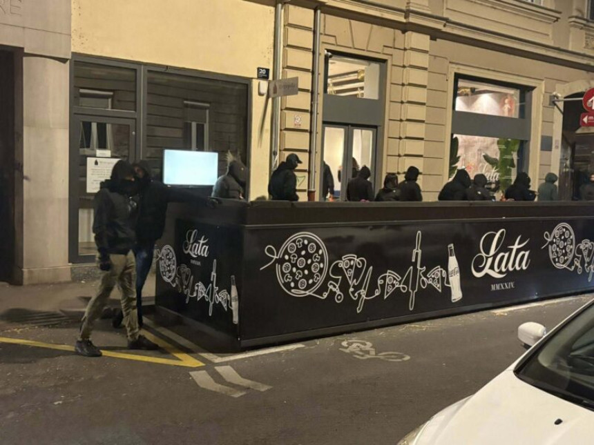 Novi incident u Zagrebu pred Srpskim domom
