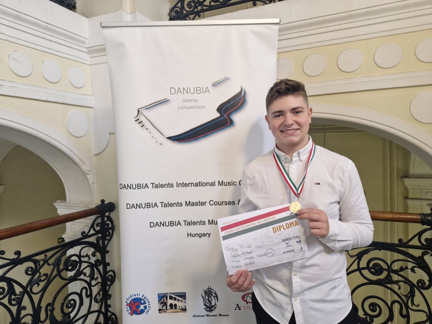 Очекивано: Ђорђе Перић тријумфовао у Будимпешти!