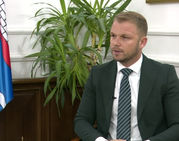 Godinama galamili o odbrani Srpske, danas je rasprodaju