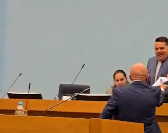 Инцидент у Скупштини, један од актера поново Стевандић