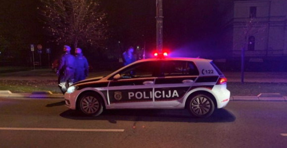 Policajac osumnjičen da je brutalno pretukao suprugu