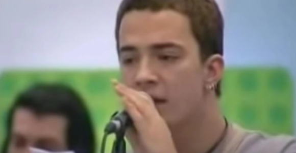 Pjevač (36) oženio svoju 10 godina stariju profesoricu