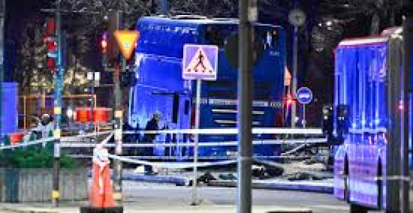 Teška nesreća u Stokholmu - Tri osobe poginule