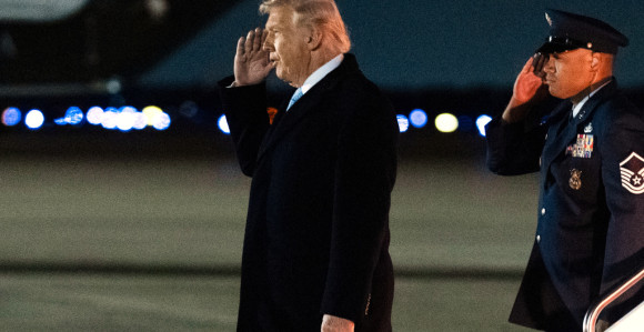 Трумп најавио санкције свима који послују с Русијом